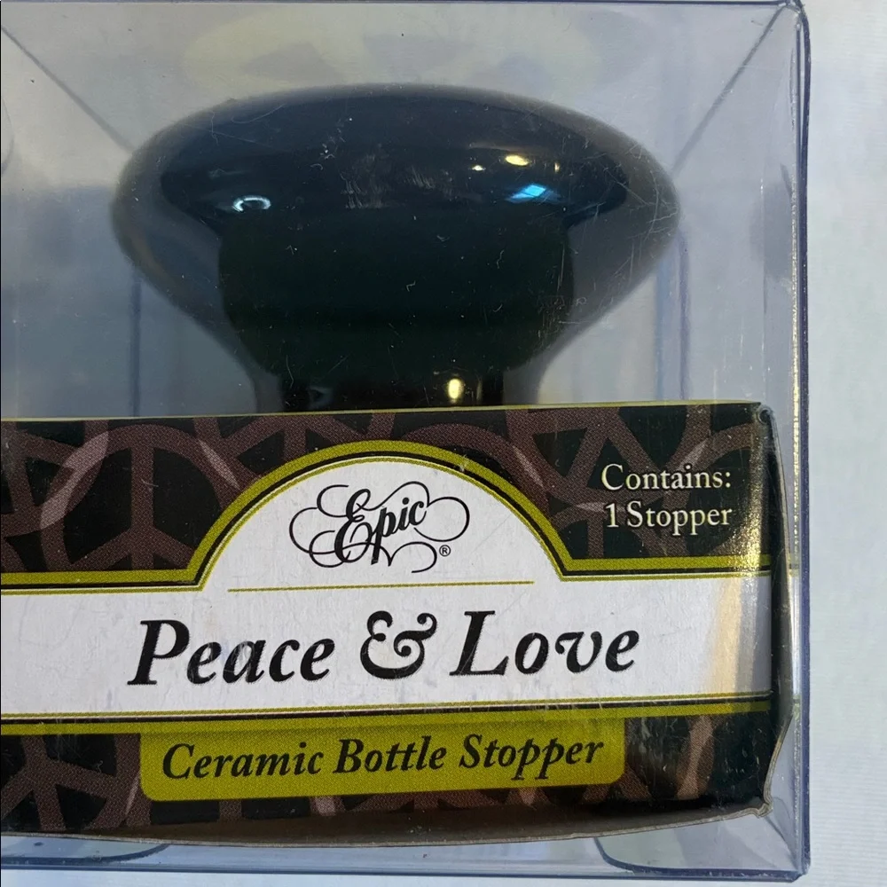NEW RARE 2010 Epic Peace & Love black & green ceramic wine bottle stopper retro